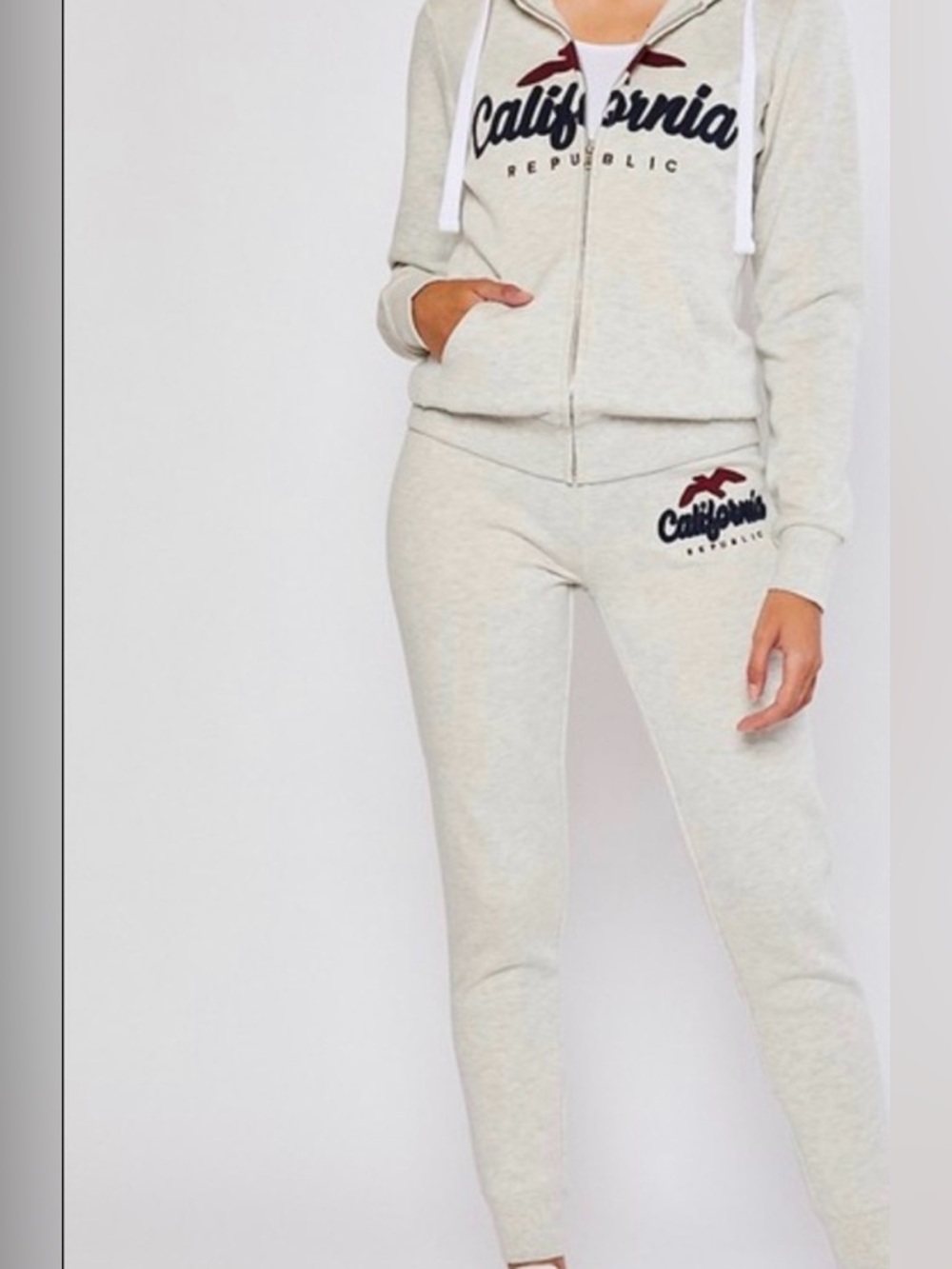 Women’s sweatsuit